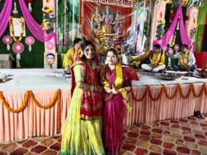 शक्ति के किशन अंगूरी मधुबन में <em>झूम उठे हनुमान जी के भक्त- सुंदरकांड के माध्यम से हनुमान भक्तों ने करी बजरंगबली की आराधना-- संगीतमय सुंदरकांड महापाठ में दिल्ली के कलाकारों ने दी सुंदर प्रस्तुति, किशन अंगूरी मधुबन में अमरलाल अग्रवाल ठेकेदार ने किया था बड़ा धार्मिक आयोजन</em> शक्ति के किशन अंगूरी मधुबन में <em>झूम उठे हनुमान जी के भक्त- सुंदरकांड के माध्यम से हनुमान भक्तों ने करी बजरंगबली की आराधना-- संगीतमय सुंदरकांड महापाठ में दिल्ली के कलाकारों ने दी सुंदर प्रस्तुति, किशन अंगूरी मधुबन में अमरलाल अग्रवाल ठेकेदार ने किया था बड़ा धार्मिक आयोजन</em> kshititech