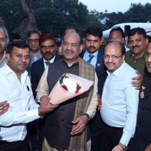 <em>रायगढ़ में अग्रवाल समाज बनाएगा 100 करोड़ के सेवा प्रोजेक्ट, लोकसभा अध्यक्ष के सामने अग्रोहा धाम ट्रस्ट के अध्यक्ष राकेश अग्रवाल ने करी घोषणा, शासन उपलब्ध करवाएगी जमीन, 27 दिसंबर को हुआ करोड़ की लागत से बने अग्रोहा धाम का लोकार्पण, मुख्यमंत्री साय भी रहे मौजूद, सीएम के रायगढ़ पहुंचने पर हुआ ऐतिहासिक स्वागत</em>, मंत्री ओपी चौधरी ने कहा रायगढ़ में बढ़ाएंगे रेल-हवाई सुविधाये <em>रायगढ़ में अग्रवाल समाज बनाएगा 100 करोड़ के सेवा प्रोजेक्ट, लोकसभा अध्यक्ष के सामने अग्रोहा धाम ट्रस्ट के अध्यक्ष राकेश अग्रवाल ने करी घोषणा, शासन उपलब्ध करवाएगी जमीन, 27 दिसंबर को हुआ करोड़ की लागत से बने अग्रोहा धाम का लोकार्पण, मुख्यमंत्री साय भी रहे मौजूद, सीएम के रायगढ़ पहुंचने पर हुआ ऐतिहासिक स्वागत</em>, मंत्री ओपी चौधरी ने कहा रायगढ़ में बढ़ाएंगे रेल-हवाई सुविधाये kshititech