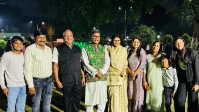 <em>महंत का जन्मदिन मनाने रायपुर पहुंचे गेवाड़ीन दंपत्ति, नरेश- रीना ने दी महंत को अवतरण दिवस की बधाई, केक काटकर मनाया जन्मदिन, सांसद ज्योत्स्ना महंत भी रही मौजूद,</em> रायपुर के स्पीकर हाउस में था जन्मदिन का विशेष आयोजन, सेल्फी पॉइंट में अलग लुक में नजर आए महंत <em>महंत का जन्मदिन मनाने रायपुर पहुंचे गेवाड़ीन दंपत्ति, नरेश- रीना ने दी महंत को अवतरण दिवस की बधाई, केक काटकर मनाया जन्मदिन, सांसद ज्योत्स्ना महंत भी रही मौजूद,</em> रायपुर के स्पीकर हाउस में था जन्मदिन का विशेष आयोजन, सेल्फी पॉइंट में अलग लुक में नजर आए महंत kshititech