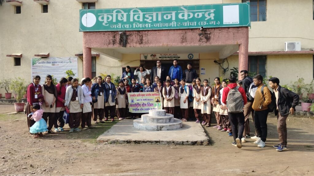 <em>जन भागीदारी अध्यक्ष रिंकू अग्रवाल की आतिथ्य में रासेयों का सात दिवसीय शिविर प्रारंभ, शक्ति के सरकारी कॉलेज के विद्यार्थियों का क्रोकोडाइल पार्क कोटमी सोनार शैक्षणिक भ्रमण, रिंकू अग्रवाल ने कहा- राष्ट्रीय सेवा योजना से मिलती है अनुशासन की सीख</em> <em>जन भागीदारी अध्यक्ष रिंकू अग्रवाल की आतिथ्य में रासेयों का सात दिवसीय शिविर प्रारंभ, शक्ति के सरकारी कॉलेज के विद्यार्थियों का क्रोकोडाइल पार्क कोटमी सोनार शैक्षणिक भ्रमण, रिंकू अग्रवाल ने कहा- राष्ट्रीय सेवा योजना से मिलती है अनुशासन की सीख</em> kshititech
