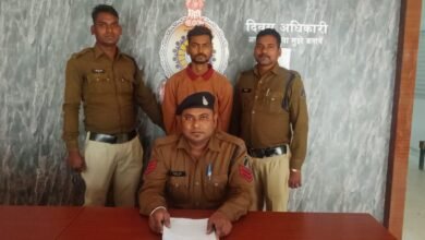 <em>हमले का तीसरा आरोपी भी शक्ति पुलिस की सक्रियता से उड़ीसा से पकड़ा गया,शक्ति थाना टी आई विवेक शर्मा ने कहा- नहीं बक्शे जायेंगे अपराधी, पुलिस की है अपराधियों पर पैनी नजर, टी आई विवेक शर्मा की सक्रियता की हो रही प्रशंशा, हमले के घायल व्यक्ति की हुई मौत, मामला होगा अब हत्या का</em> kshititech