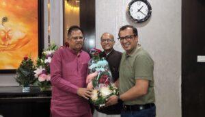 <em>समाजसेवी सीताराम अग्रवाल ने दी पूर्व मुख्यमंत्री डॉ रमन सिंह, बृजमोहन अग्रवाल एवं अमर अग्रवाल को बधाई, प्रदेश में भाजपा सरकार बनने पर कहा- छत्तीसगढ़ में विकास की गति होगी तेज</em>, रायपुर के मंगल भवन के संस्थापक हैं सीताराम अग्रवाल <em>समाजसेवी सीताराम अग्रवाल ने दी पूर्व मुख्यमंत्री डॉ रमन सिंह, बृजमोहन अग्रवाल एवं अमर अग्रवाल को बधाई, प्रदेश में भाजपा सरकार बनने पर कहा- छत्तीसगढ़ में विकास की गति होगी तेज</em>, रायपुर के मंगल भवन के संस्थापक हैं सीताराम अग्रवाल kshititech