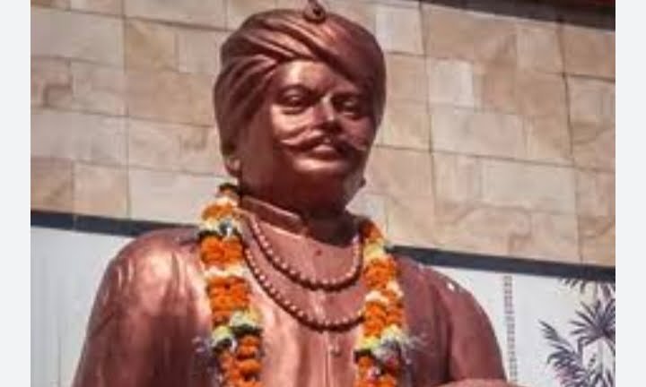 <em>शहीद वीर नारायण सिंह जी के बलिदान दिवस पर विधानसभा अध्यक्ष महंत </em>ने<em> दी श्रद्धांजलि, महंत ने कहा- छत्तीसगढ़ के प्रथम स्वतंत्रता संग्राम सेनानी थे शहीद वीर नारायण जी</em>, अंग्रेजों से लोहा लेते हुए उन्होंने देश की आजादी के लिए दिया अपना अहम योगदान kshititech