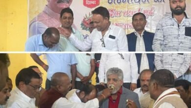 <em>ढोल बाजे के साथ मंगल भवन बाराद्वार में मना महंत का जन्मदिन,सुनील जिंदल ने कहा महंत जी छत्तीसगढ़ के गौरव ,दुबारा चुनाव जीत कर उन्होंने रचा है इतिहास</em>, जन्मदिन को लेकर महंत समर्थकों का दिखा अभूतपूर्व उत्साह <em>ढोल बाजे के साथ मंगल भवन बाराद्वार में मना महंत का जन्मदिन,सुनील जिंदल ने कहा महंत जी छत्तीसगढ़ के गौरव ,दुबारा चुनाव जीत कर उन्होंने रचा है इतिहास</em>, जन्मदिन को लेकर महंत समर्थकों का दिखा अभूतपूर्व उत्साह kshititech