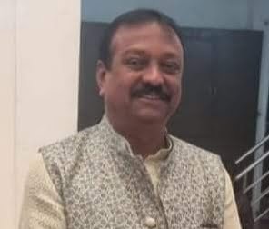 <em>कन्हैया को टिकट न देना कांग्रेस को पड़ा महंगा- करारी शिकस्त से क्षुब्ध महंत ने दिया कांग्रेस से ही इस्तीफा, महंत ने कहा- सर्वाधिक वोटो से मेरे प्रतिद्वंद्वी ने करी जीत दर्ज</em>, 2018 के बाद 2023 में कन्हैया को कांग्रेस ने नहीं दी टिकट, जमीनी कार्यकर्ताओं की अवहेलना राजनीतिक दलों को पड़ रही भारी kshititech