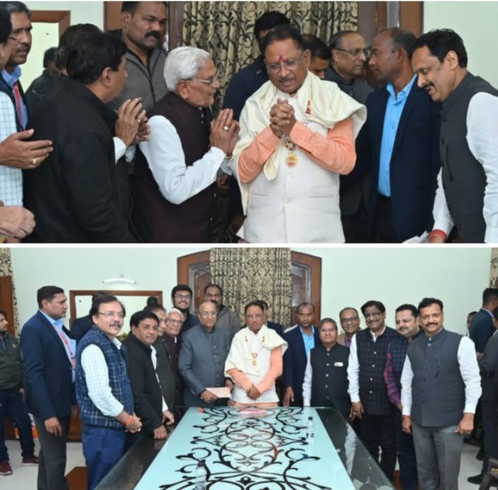 सीएम से अग्रवाल संगठन की मुलाकात- <em>मुख्यमंत्री विष्णु देव साय से मिले अखिल भारतीय अग्रवाल संगठन के पदाधिकारी, जिओ गीता के राष्ट्रीय महामंत्री प्रदीप मित्तल दिल्ली भी रहे मौजूद, मुख्यमंत्री बनने पर किया अभिनंदन</em>, 20 दिसंबर को हुई मुलाकात में राष्ट्रीय कार्यकारी अध्यक्ष सियाराम अग्रवाल एवं प्रदेश अध्यक्ष नेत्र अग्रवाल ने भी किया मुख्यमंत्री का स्वागत kshititech