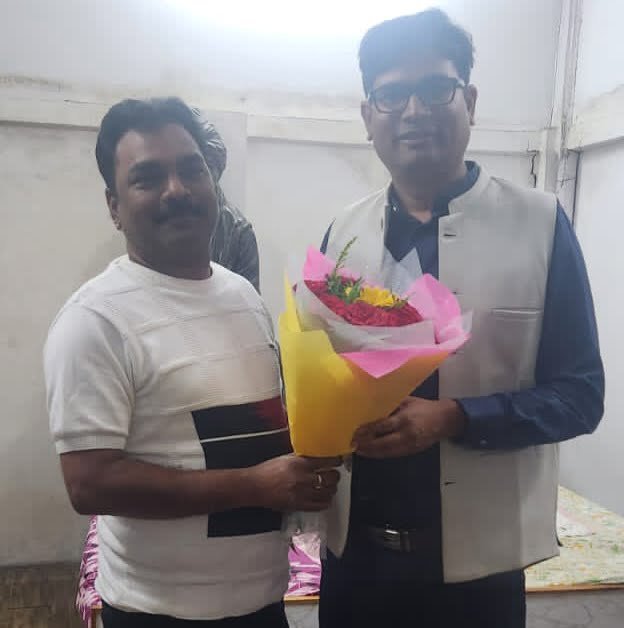 <em>ओपी समर्थक,युवा नेता नरेश प्रिंस </em>कालू <em>ने दी मंत्री ओ पी चौधरी को बधाई, नरेश ने कहा- आपके मंत्री बनने से प्रदेश में तेजी से होगा विकास,ओपी ने कहा अटल जी के सपनों के अनुरूप छत्तीसगढ़ का करेंगे विकास</em> <em>ओपी समर्थक,युवा नेता नरेश प्रिंस </em>कालू <em>ने दी मंत्री ओ पी चौधरी को बधाई, नरेश ने कहा- आपके मंत्री बनने से प्रदेश में तेजी से होगा विकास,ओपी ने कहा अटल जी के सपनों के अनुरूप छत्तीसगढ़ का करेंगे विकास</em> kshititech