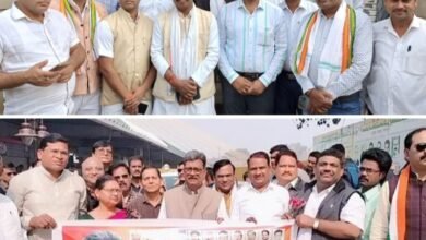 है तैयार हम- <em>चंद्रपुर विधायक रामकुमार यादव के साथ विधायक प्रतिनिधि ज्योतिष गर्ग पहुंचे कांग्रेस के नागपुर अधिवेशन में,शक्ति जिले से सैकड़ो की संख्या में कार्यकर्ताओं ने करी सहभागिता, ज्योतिष गर्ग ने कहा- ऐतिहासिक रहा नागपुर का अधिवेशन</em>, लोकसभा चुनाव के पहले कांग्रेस ने फूंका महाबिगुल kshititech