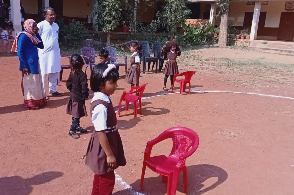 <em>शक्ति के सरस्वती शिशु मंदिर में हुआ खेल उत्सव का आयोजन, श्रीनिवास रामानुज की जयंती पर हुआ गणित मेला,बच्चों ने बनाए सुंदर मॉडल</em>,कोषाध्यक्ष रामअवतार अग्रवाल ने कहा- महान गणितज्ञ की जयंती पर बच्चे ले प्रेरणा, विकसित भारत में गणित का है अहम योगदान<br>. <em>शक्ति के सरस्वती शिशु मंदिर में हुआ खेल उत्सव का आयोजन, श्रीनिवास रामानुज की जयंती पर हुआ गणित मेला,बच्चों ने बनाए सुंदर मॉडल</em>,कोषाध्यक्ष रामअवतार अग्रवाल ने कहा- महान गणितज्ञ की जयंती पर बच्चे ले प्रेरणा, विकसित भारत में गणित का है अहम योगदान<br>. kshititech