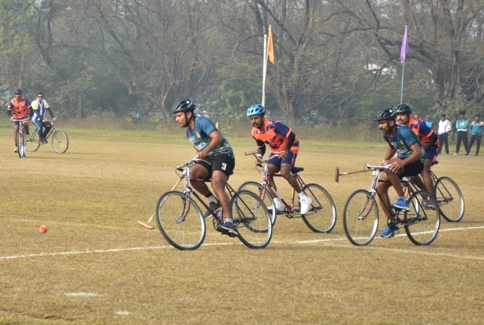 <em>साँसद विजय बघेल ने किया राष्ट्रीय महिला- पुरुष सायकिल पोलो का शुभारंभ, बघेल ने कहा- पिछले 4 सालों में भूपेश सरकार ने नहीं दी खेल प्रोत्साहन राशि, मोदी सरकार खेलों को प्रोत्साहन देने चला रही विभिन्न योजनाएं, विष्णु राज में खिलाड़ियों को मिलेगा प्रोत्साहन</em> <em>साँसद विजय बघेल ने किया राष्ट्रीय महिला- पुरुष सायकिल पोलो का शुभारंभ, बघेल ने कहा- पिछले 4 सालों में भूपेश सरकार ने नहीं दी खेल प्रोत्साहन राशि, मोदी सरकार खेलों को प्रोत्साहन देने चला रही विभिन्न योजनाएं, विष्णु राज में खिलाड़ियों को मिलेगा प्रोत्साहन</em> kshititech