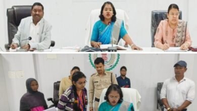 <em>शक्ति जिले में गणतंत्र पर्व की चालू हुई प्रशासनिक तैयारियां- भव्य रूप से जेठा में मनेगा गणतंत्र दिवस कार्यक्रम, कलेक्टर की टीएल मीटिंग में जिले में निर्माण कार्यों की प्रगति पर हुई चर्चा, जनदर्शन में नूपुर ने सुनी आम जनों की समस्याएं</em>, सरकारी निर्माण कार्यों की धीमी गति पर कलेक्टर की नाराजगी kshititech