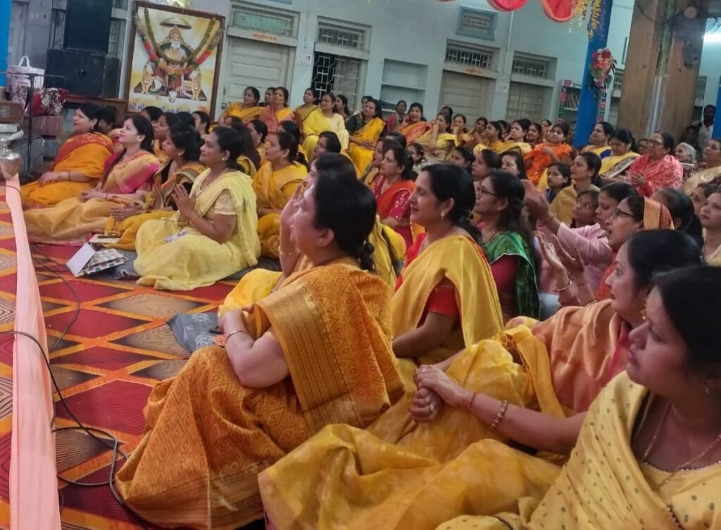 <em>शक्ति शहर में हुआ तीन दिवसीय श्री कृष्ण लीला का आयोजन- </em>श्री <em>राधा सखी पारिकर द्वारा युगल उपासक मंडल के तत्वाधान में किया गया है कार्यक्रम, श्रीधाम से पधारे कलाकारों की प्रस्तुति मनमोह रही धर्म प्रेमियों का</em>, शहर में पहली बार हुआ ऐसा धार्मिक आयोजन kshititech