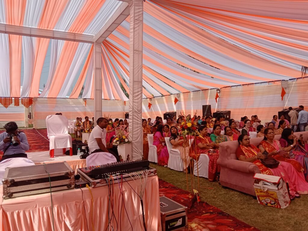 अग्र महाकुंभ-<em>राजनांदगांव में आयोजित हुआ छत्तीसगढ़ प्रांतीय अग्रवाल संगठन का 16वां प्रांतीय अधिवेशन,प्रांतीय कार्यकारिणी की बैठक एवं खुला सत्र में हुए विभिन्न निर्णय, मांगलिक कार्यों में अग्रसेन जी के चित्र वाले चांदी के सिक्कों का होगा उपयोग</em>, बसना- अंबिकापुर- वैशाली नगर भिलाई विधायक सहित राजनांदगांव जिले के कलेक्टर- एसपी रहे मौजूद, 14 जनवरी को होगा अग्रवाल हस्तियों का सम्मान kshititech