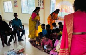 <em>सेवा कार्यों की श्रृंखला- अग्रवाल महिला सम्मेलन की शक्ति जिला इकाई ने किया दृष्टि बाधित विशेष विद्यालय में मकर संक्रांति पर्व पर गर्म कपड़ों एवं खाद्यान्न सामग्रियों का वितरण, जिला अध्यक्ष उषा अग्रवाल के नेतृत्व में हुआ कार्यक्रम</em>, उषा ने कहा- मकर संक्रांति का पर्व जीवन में लाता है समृद्धि <em>सेवा कार्यों की श्रृंखला- अग्रवाल महिला सम्मेलन की शक्ति जिला इकाई ने किया दृष्टि बाधित विशेष विद्यालय में मकर संक्रांति पर्व पर गर्म कपड़ों एवं खाद्यान्न सामग्रियों का वितरण, जिला अध्यक्ष उषा अग्रवाल के नेतृत्व में हुआ कार्यक्रम</em>, उषा ने कहा- मकर संक्रांति का पर्व जीवन में लाता है समृद्धि kshititech