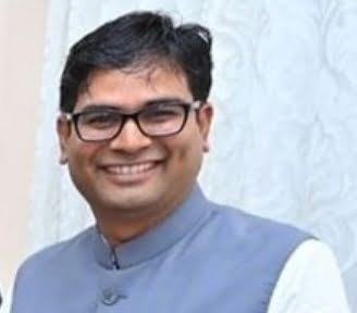 राज्य सरकार का ऐतिहासिक निर्णय- <em>छत्तीसगढ़ के बेरोजगारों को प्रोत्साहित करने आयु सीमा में वृद्धि की घोषणा स्वागत योग्य कदम- नरेश अग्रवाल प्रिंस, शक्ति के नरेश अग्रवाल ने प्रदेश के मुख्यमंत्री विष्णु देव साय एवं मंत्री ओपी चौधरी का जताया आभार</em>, 45 साल तक के युवाओं को मिलेगा नौकरी का अवसर kshititech