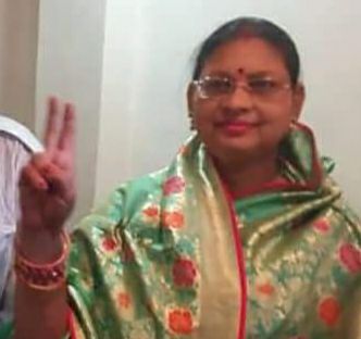 शक्ति नगर पालिका के चुनाव में<em>अविश्वास प्रस्ताव में फेल हुई भाजपा….बच गई कांग्रेस समर्थित सुषमा की कुर्सी</em>, नेता प्रतिपक्ष महंत की काम आ गई रणनीति, सुषमा ने कहा यह जनता के विश्वास की जीत, 24 जनवरी को हुआ था मतदान, 6 पार्षदों वाली भाजपा को मिला 10 पार्षदों का समर्थन, कांग्रेस के दो पार्षद नहीं पहुंचे अविश्वास प्रस्ताव में शक्ति नगर पालिका के चुनाव में<em>अविश्वास प्रस्ताव में फेल हुई भाजपा….बच गई कांग्रेस समर्थित सुषमा की कुर्सी</em>, नेता प्रतिपक्ष महंत की काम आ गई रणनीति, सुषमा ने कहा यह जनता के विश्वास की जीत, 24 जनवरी को हुआ था मतदान, 6 पार्षदों वाली भाजपा को मिला 10 पार्षदों का समर्थन, कांग्रेस के दो पार्षद नहीं पहुंचे अविश्वास प्रस्ताव में kshititech
