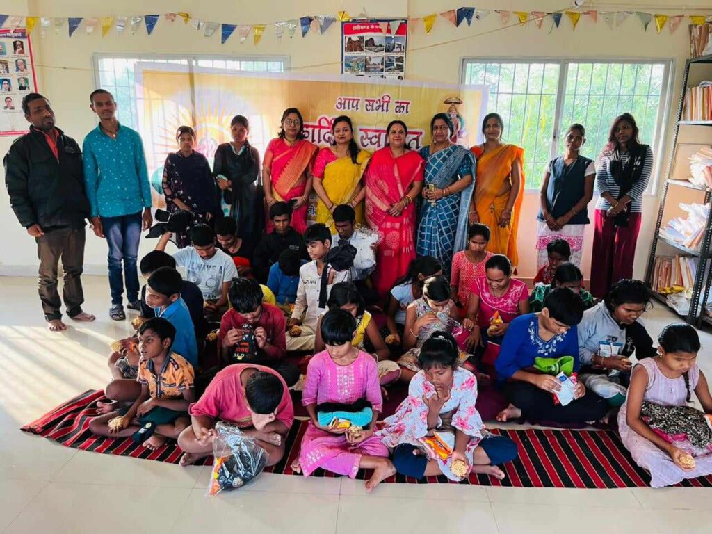 <em>सेवा कार्यों की श्रृंखला- अग्रवाल महिला सम्मेलन की शक्ति जिला इकाई ने किया दृष्टि बाधित विशेष विद्यालय में मकर संक्रांति पर्व पर गर्म कपड़ों एवं खाद्यान्न सामग्रियों का वितरण, जिला अध्यक्ष उषा अग्रवाल के नेतृत्व में हुआ कार्यक्रम</em>, उषा ने कहा- मकर संक्रांति का पर्व जीवन में लाता है समृद्धि <em>सेवा कार्यों की श्रृंखला- अग्रवाल महिला सम्मेलन की शक्ति जिला इकाई ने किया दृष्टि बाधित विशेष विद्यालय में मकर संक्रांति पर्व पर गर्म कपड़ों एवं खाद्यान्न सामग्रियों का वितरण, जिला अध्यक्ष उषा अग्रवाल के नेतृत्व में हुआ कार्यक्रम</em>, उषा ने कहा- मकर संक्रांति का पर्व जीवन में लाता है समृद्धि kshititech