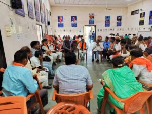 भाजपा ने कर दी लोकसभा चुनाव की तैयारी प्रारंभ- जांजगीर चांपा लोकसभा क्षेत्र के चुनाव कार्यालय का उद्घाटन किया प्रभारी राजेश मूणत एवं गौरीशंकर अग्रवाल ने, प्रदेश की एकमात्र अनुसूचित जाति वर्ग के लिए आरक्षित सीट है जांजगीर-चाम्पा लोकसभा, कौन होगा भाजपा का प्रत्याशी चेहरा, टिकट की आस में नेताओं की दौड़ हुई तेज kshititech