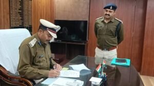 आईपीएस अहीरे का बढ़ा कद- SSP से DIG बनाए गए शक्ति में ओएसडी के पद पर हुए थे पदस्थ, ओएसडी से एसपी,एसपी से एसएसपी एवं एसएसपी से अब डीआईजी की जिम्मेदारी देखेंगे अहीरे kshititech