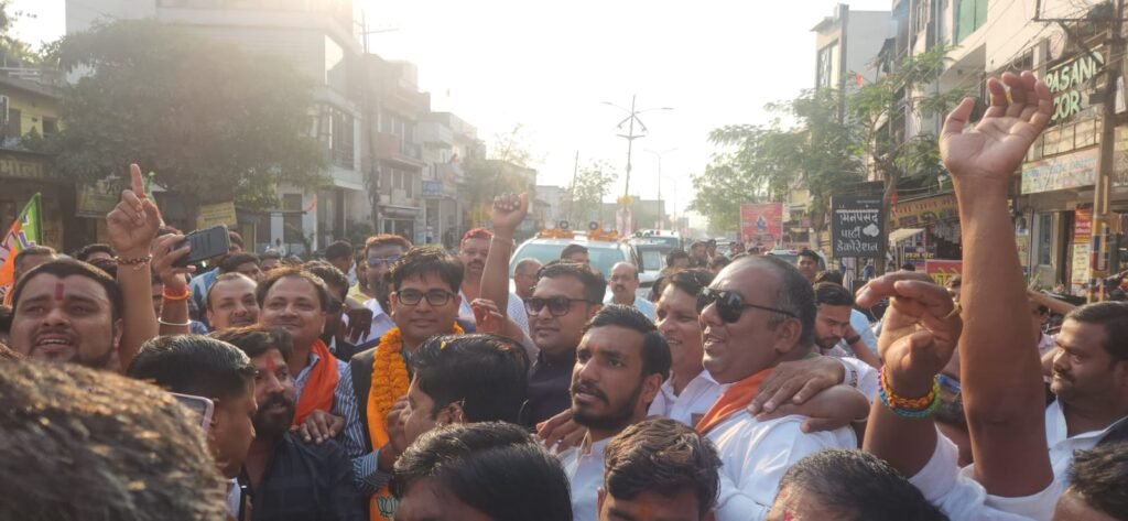 जांजगीर पहुंचे वित्त एवम जिले के प्रभारी मंत्री ओपी चौधरी का हुआ जिला भाजपा अमर सुल्तानिया के नेतृत्व में जोरदार स्वागत,ओ पी ने कहा- भाजपा की सरकार ने रखा सर्व वर्ग के हितों का ध्यान,प्रभारी मंत्री बनने के बाद पहली बार पहुंचे थे ओपी,ओपी के मंत्री बनने से युवाओं में है भारी उत्साह,अमर ने कहा- जांजगीर चांपा जिले का होगा तेजी से विकास जांजगीर पहुंचे वित्त एवम जिले के प्रभारी मंत्री ओपी चौधरी का हुआ जिला भाजपा अमर सुल्तानिया के नेतृत्व में जोरदार स्वागत,ओ पी ने कहा- भाजपा की सरकार ने रखा सर्व वर्ग के हितों का ध्यान,प्रभारी मंत्री बनने के बाद पहली बार पहुंचे थे ओपी,ओपी के मंत्री बनने से युवाओं में है भारी उत्साह,अमर ने कहा- जांजगीर चांपा जिले का होगा तेजी से विकास kshititech