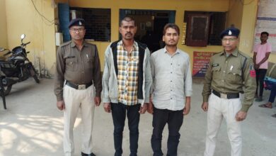 ₹1500 रुपये के लेनदेन के विवाद में कर दी हत्या,02 हत्यारे आरोपी हुए गिरफ्तार, जिला पुलिस अधीक्षक के निर्देशन में थाना प्रभारी की त्वरित कार्रवाई, मृतक ने लिया था उधारी पैसा ₹1500 रुपये के लेनदेन के विवाद में कर दी हत्या,02 हत्यारे आरोपी हुए गिरफ्तार, जिला पुलिस अधीक्षक के निर्देशन में थाना प्रभारी की त्वरित कार्रवाई, मृतक ने लिया था उधारी पैसा kshititech