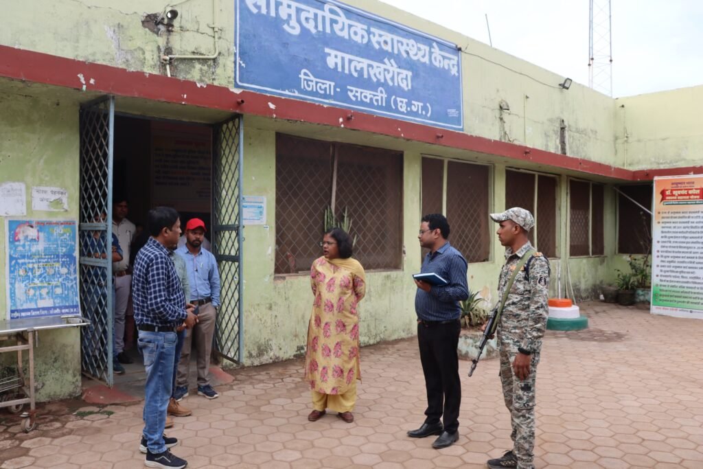 नूपुर का मिशन निर्माण कार्य- शक्ति कलेक्टर नूपुर निकली जिले के निर्माण कार्यों के सघन निरीक्षण में, शहर के बाजार में चल रहे निर्माण कार्यों में तेजी लाने दिए ठेकेदार को निर्देश, शक्ति के अस्पताल का भी किया औचक निरीक्षण,डीईओ सीएमएचओ एवं एसडीएम भी रहे मौजूद, नूपुर ने अपने अधीनस्थ अधिकारियों को भी दिए हैं निर्माण कार्यों का सतत निरीक्षण करने के निर्देश kshititech