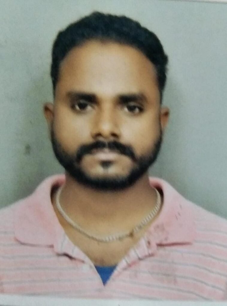 शक्ति जिले की पुलिस से जुड़ी खबरें एक साथ- गांजा बेचने वाला चढ़ा शक्ति पुलिस के हत्थे,शक्ति में होता है अवैध गांजे का बड़ा कारोबार,नगरदा थाना अंतर्गत पुलिस जनता संवाद कार्यक्रम का हुआ शुभारंभ, एसपी अंकिता के निर्देशन में पुलिस दिखा रही गजब की सक्रियता, सक्ति पुलिस ने किया अवैध शराब बेच रही महिला को गिरफ्तार kshititech