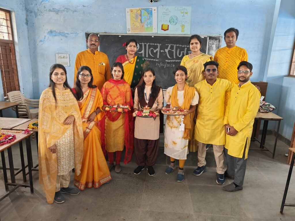 सरकारी कॉलेज जेठा में वार्षिक उत्सव के साथ ही प्रतिस्पर्धाओं के पुरस्कार वितरण एवं बसंत उत्सव कार्यक्रम का हुआ भव्य आयोजन, पुलवामा हमले के शहीद हुए जवानों की शहादत पर दी गई श्रद्धांजलि, पूरे जिले में अग्रणी महाविद्यालय के रूप में पहचान है शासकीय क्रांति कुमार भारतीय कॉलेज की सरकारी कॉलेज जेठा में वार्षिक उत्सव के साथ ही प्रतिस्पर्धाओं के पुरस्कार वितरण एवं बसंत उत्सव कार्यक्रम का हुआ भव्य आयोजन, पुलवामा हमले के शहीद हुए जवानों की शहादत पर दी गई श्रद्धांजलि, पूरे जिले में अग्रणी महाविद्यालय के रूप में पहचान है शासकीय क्रांति कुमार भारतीय कॉलेज की kshititech