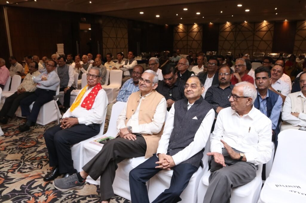 बालीगंज में अखिल भारतीय मारवाड़ी सम्मेलन का भाषा साहित्य सम्मान समारोह सम्पन्न,राजस्थानी भाषा की सुवास को बचाने की जरूरत- शिव कुमार लोहिया, राजस्थानी भाषा को मान्यता दिलाने बनी ठोस कार्य योजना, राष्ट्रीय महामंत्री कैलाशपति तोदी कोलकाता ने किया संचालन,देशभर के विभिन्न स्थानों से पदाधिकारी शामिल हुए कार्यक्रम में kshititech