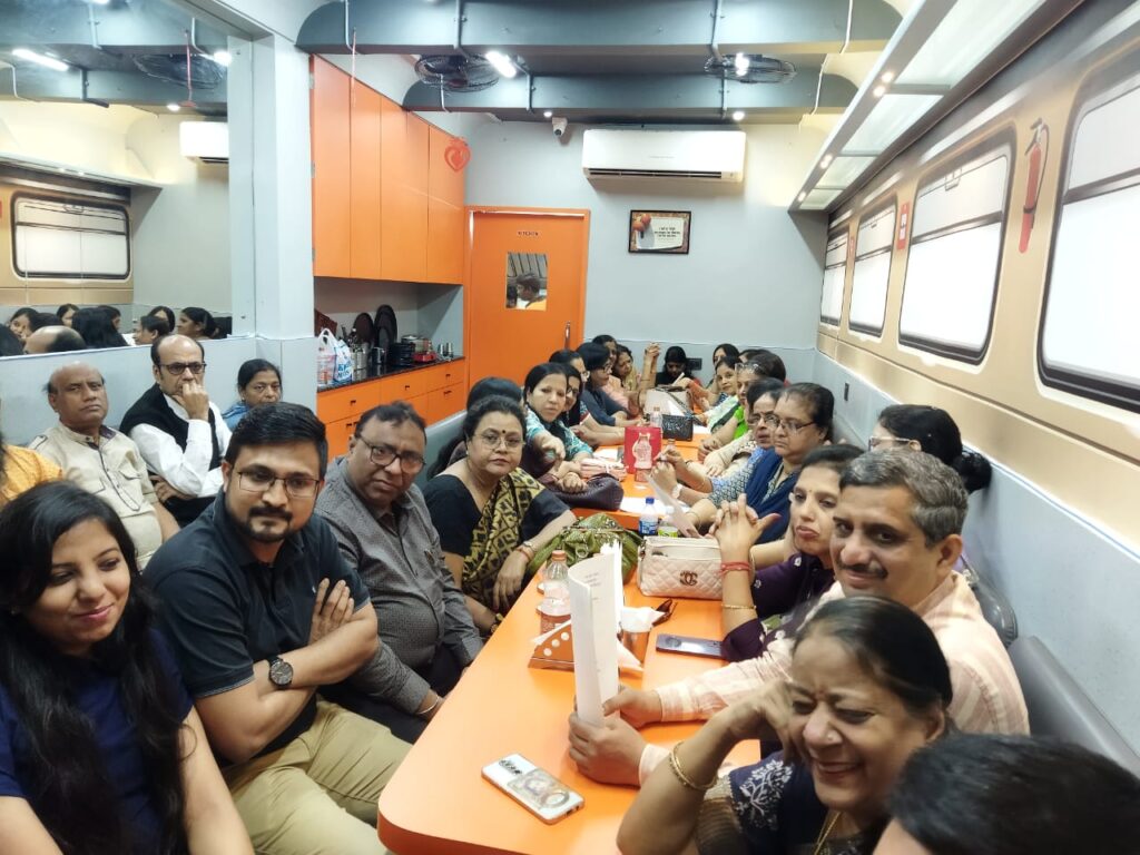 कोलकाता में प्रस्तावित प्रथम अग्र विभूति अलंकरण समारोह की तैयारीयो को लेकर 25 फरवरी को बैठक संपन्न,8 जून को भव्य रूप से आयोजित होगा अंतर्राष्ट्रीय अग्रवाल सम्मेलन का प्रथम अग्र अलंकरण, अध्यक्ष राजकुमार मित्तल ने कहा- कोलकाता वृहत्तर इकाई के सदस्यों का उत्साह इस आयोजन को देगा मुर्त रूप कोलकाता में प्रस्तावित प्रथम अग्र विभूति अलंकरण समारोह की तैयारीयो को लेकर 25 फरवरी को बैठक संपन्न,8 जून को भव्य रूप से आयोजित होगा अंतर्राष्ट्रीय अग्रवाल सम्मेलन का प्रथम अग्र अलंकरण, अध्यक्ष राजकुमार मित्तल ने कहा- कोलकाता वृहत्तर इकाई के सदस्यों का उत्साह इस आयोजन को देगा मुर्त रूप kshititech