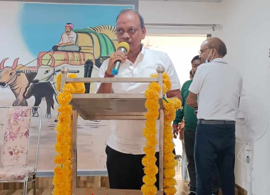 चंद्रपुर के प्रहलाद राय एंड संस ने करी शिक्षा के क्षेत्र में अनुकरणीय पहल- 66 सालों पूर्व बनाए गए स्कूल का किया जीर्णोद्धार,श्रीमती बेनी बाई की स्मृति में सन 1958 में चंदली में स्थापित किया गया था प्रथमिक विद्यालय, 15 फरवरी को हुआ भव्य लोकार्पण समारोह का आयोजन,धर्मादा के क्षेत्र में पूरे प्रदेश में प्रहलाद राय एंड संस ने की है अनुकरणीय पहल चंद्रपुर के प्रहलाद राय एंड संस ने करी शिक्षा के क्षेत्र में अनुकरणीय पहल- 66 सालों पूर्व बनाए गए स्कूल का किया जीर्णोद्धार,श्रीमती बेनी बाई की स्मृति में सन 1958 में चंदली में स्थापित किया गया था प्रथमिक विद्यालय, 15 फरवरी को हुआ भव्य लोकार्पण समारोह का आयोजन,धर्मादा के क्षेत्र में पूरे प्रदेश में प्रहलाद राय एंड संस ने की है अनुकरणीय पहल kshititech