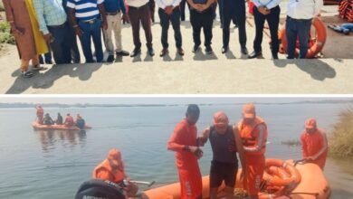 NDRF टीम सक्रिय-साराडीह बैराज में एनडीआरएफ टीम द्वारा बाढ़ एवं आपदा से बचाव का किया गया जीवंत प्रदर्शन,स्कूली विद्यार्थियों ने भी एनडीआरएफ टीम के मॉकड्रिल से आपदा से बचाव के सीखे गुण NDRF टीम सक्रिय-साराडीह बैराज में एनडीआरएफ टीम द्वारा बाढ़ एवं आपदा से बचाव का किया गया जीवंत प्रदर्शन,स्कूली विद्यार्थियों ने भी एनडीआरएफ टीम के मॉकड्रिल से आपदा से बचाव के सीखे गुण kshititech