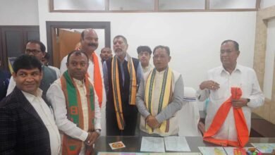 भाजपा के हो गए बाराद्वार के दिनेश शर्मा, मुख्यमंत्री विष्णु देव साय एवं प्रदेश भाजपा अध्यक्ष किरण देव के समक्ष थामा कमल का दामन, पूर्व विधायक डॉ खिलावन साहू एवं भाजपा जिला अध्यक्ष कृष्णकांत चंद्रा भी रहे मौजूद, दिनेश ने कहा- पूरी निष्ठा के साथ भाजपा का करेंगे कार्य kshititech