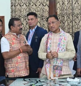 विधायक बनाने कन्हैया की किस्मत खटखटा रही दरवाजा- रायपुर दक्षिण विधानसभा के हो सकते हैं उप चुनाव, बृजमोहन को भाजपा ने बनाया रायपुर लोकसभा का उम्मीदवार, रायपुर दक्षिण विधानसभा में नए विधायक को लेकर हलचल शुरू, कन्हैया समर्थको ने कहां- इस बार कन्हैया को बनाएंगे जनता का सेवकदार विधायक बनाने कन्हैया की किस्मत खटखटा रही दरवाजा- रायपुर दक्षिण विधानसभा के हो सकते हैं उप चुनाव, बृजमोहन को भाजपा ने बनाया रायपुर लोकसभा का उम्मीदवार, रायपुर दक्षिण विधानसभा में नए विधायक को लेकर हलचल शुरू, कन्हैया समर्थको ने कहां- इस बार कन्हैया को बनाएंगे जनता का सेवकदार kshititech