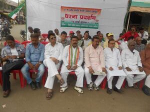 विधायक बनाने कन्हैया की किस्मत खटखटा रही दरवाजा- रायपुर दक्षिण विधानसभा के हो सकते हैं उप चुनाव, बृजमोहन को भाजपा ने बनाया रायपुर लोकसभा का उम्मीदवार, रायपुर दक्षिण विधानसभा में नए विधायक को लेकर हलचल शुरू, कन्हैया समर्थको ने कहां- इस बार कन्हैया को बनाएंगे जनता का सेवकदार विधायक बनाने कन्हैया की किस्मत खटखटा रही दरवाजा- रायपुर दक्षिण विधानसभा के हो सकते हैं उप चुनाव, बृजमोहन को भाजपा ने बनाया रायपुर लोकसभा का उम्मीदवार, रायपुर दक्षिण विधानसभा में नए विधायक को लेकर हलचल शुरू, कन्हैया समर्थको ने कहां- इस बार कन्हैया को बनाएंगे जनता का सेवकदार kshititech