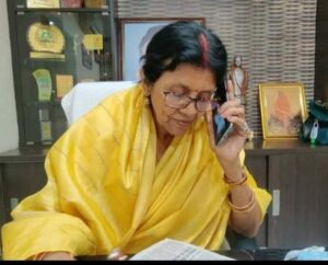 बघेल को दिल्ली की राजनीति में भेजने की तैयारी- कांग्रेस के 6 लोकसभा उम्मीदवारों की हुई घोषणा, कोरबा से सरोज के खिलाफ कांग्रेस की होगी ज्योत्सना महंत तो वही जांजगीर में भाजपा की कमलेश के खिलाफ होंगे डॉक्टर शिवकुमार डहरिया, शक्ति विधानसभा क्षेत्र के कांग्रेस नेता पहुंचेंगे कोरबा, करेंगे महंत का प्रचार बघेल को दिल्ली की राजनीति में भेजने की तैयारी- कांग्रेस के 6 लोकसभा उम्मीदवारों की हुई घोषणा, कोरबा से सरोज के खिलाफ कांग्रेस की होगी ज्योत्सना महंत तो वही जांजगीर में भाजपा की कमलेश के खिलाफ होंगे डॉक्टर शिवकुमार डहरिया, शक्ति विधानसभा क्षेत्र के कांग्रेस नेता पहुंचेंगे कोरबा, करेंगे महंत का प्रचार kshititech