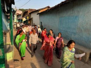महिला प्रत्याशी होने का कमलेश को मिल रहा लाभ, महिला मतदाताएं कह रही चुनेंगे अपने गांव की बेटी को- भाजपा प्रत्याशी के जनसंपर्क अभियान में ग्रामीणों में दिखा उत्साह, महिलाओं ने कहा- मोदी सरकार ने हमें दी है गारंटी, हम भी फिर से पीएम चुनेंगे मोदी को, 15 मार्च को कमलेश जांगड़े ने किया शक्ति विधानसभा में सघन जनसंपर्क महिला प्रत्याशी होने का कमलेश को मिल रहा लाभ, महिला मतदाताएं कह रही चुनेंगे अपने गांव की बेटी को- भाजपा प्रत्याशी के जनसंपर्क अभियान में ग्रामीणों में दिखा उत्साह, महिलाओं ने कहा- मोदी सरकार ने हमें दी है गारंटी, हम भी फिर से पीएम चुनेंगे मोदी को, 15 मार्च को कमलेश जांगड़े ने किया शक्ति विधानसभा में सघन जनसंपर्क kshititech