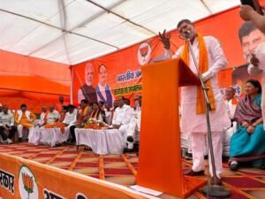 भाजपा प्रवेश की मची होड़-कांग्रेस के जनपद अध्यक्ष राजेश हो गए भाजपा के, 18 मार्च को सैकड़ो कांग्रेसियों ने किया भाजपा प्रवेश,राजा धर्मेंद्र बहादुर सिंह ने समर्थकों के साथ किया भाजपा प्रवेश तो वहीं शक्ति के नरेश अग्रवाल प्रिंस को ओपी चौधरी ने बनाया भाजपा का गमछा, नरेश को भाजपा अध्यक्ष किरण देव ने कहा- बहुत सुना है आपका नाम, आने वाले दिनों में कांग्रेस के और बड़े चेहरे हो सकते हैं भाजपा में शामिल kshititech