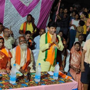 भाजपा प्रत्याशी कमलेश का तूफानी दौरा कल 26 मार्च को शक्ति विधानसभा में, लोकसभा के सहसंयोजक डॉ. खिलावन साहू भी कर रहे कमलेश जांगड़े के साथ सघन जनसंपर्क, लोकसभा क्षेत्र में डेढ़ सौ गांव का जनसंपर्क कर चुकी है भाजपा प्रत्याशी, पूर्व विधायक साहू ने कहा- जांजगीर लोकसभा क्षेत्र में दो लाख वोटो से जीत दर्ज करेगी भाजपा भाजपा प्रत्याशी कमलेश का तूफानी दौरा कल 26 मार्च को शक्ति विधानसभा में, लोकसभा के सहसंयोजक डॉ. खिलावन साहू भी कर रहे कमलेश जांगड़े के साथ सघन जनसंपर्क, लोकसभा क्षेत्र में डेढ़ सौ गांव का जनसंपर्क कर चुकी है भाजपा प्रत्याशी, पूर्व विधायक साहू ने कहा- जांजगीर लोकसभा क्षेत्र में दो लाख वोटो से जीत दर्ज करेगी भाजपा kshititech