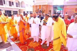 कुरुक्षेत्र के मैदान में होगा सुशील- नवीन का सामना, सुशील गुप्ता ने सोशल मीडिया पर लिखा- भाजपा को कुरुक्षेत्र में जब नहीं मिला कोई प्रत्याशी तो नवीन जिंदल को डरा धमका कर लाया गया भाजपा में, अखिल भारतीय अग्रवाल संगठन के राष्ट्रीय अध्यक्ष भी हैं डॉक्टर सुशील कुमार गुप्ता, सुशील ने कहा इशारे इशारे में- असली भ्रष्टाचारियों की जगह बीजेपी के है दलदल में कुरुक्षेत्र के मैदान में होगा सुशील- नवीन का सामना, सुशील गुप्ता ने सोशल मीडिया पर लिखा- भाजपा को कुरुक्षेत्र में जब नहीं मिला कोई प्रत्याशी तो नवीन जिंदल को डरा धमका कर लाया गया भाजपा में, अखिल भारतीय अग्रवाल संगठन के राष्ट्रीय अध्यक्ष भी हैं डॉक्टर सुशील कुमार गुप्ता, सुशील ने कहा इशारे इशारे में- असली भ्रष्टाचारियों की जगह बीजेपी के है दलदल में kshititech