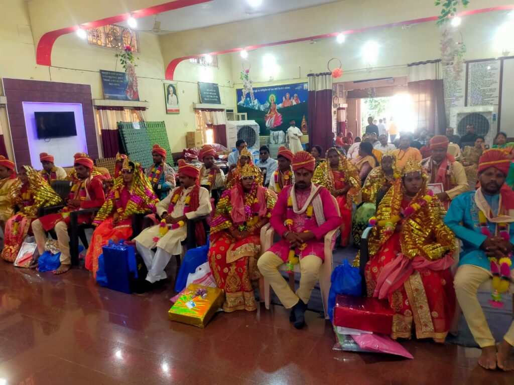 07 मार्च को खरसिया की गायत्री शक्तिपीठ द्वारा करवाया जाएगा सामूहिक विवाह कार्यक्रम, 28 जोड़ों का मंदिर परिसर में होगा सामूहिक विवाह, महिला बाल विकास विभाग के सहयोग से आयोजित है कार्यक्रम, गायत्री शक्तिपीठ के प्रमुख ट्रस्टी सुरेश कबूलपुरिया ने दी जानकारी 07 मार्च को खरसिया की गायत्री शक्तिपीठ द्वारा करवाया जाएगा सामूहिक विवाह कार्यक्रम, 28 जोड़ों का मंदिर परिसर में होगा सामूहिक विवाह, महिला बाल विकास विभाग के सहयोग से आयोजित है कार्यक्रम, गायत्री शक्तिपीठ के प्रमुख ट्रस्टी सुरेश कबूलपुरिया ने दी जानकारी kshititech