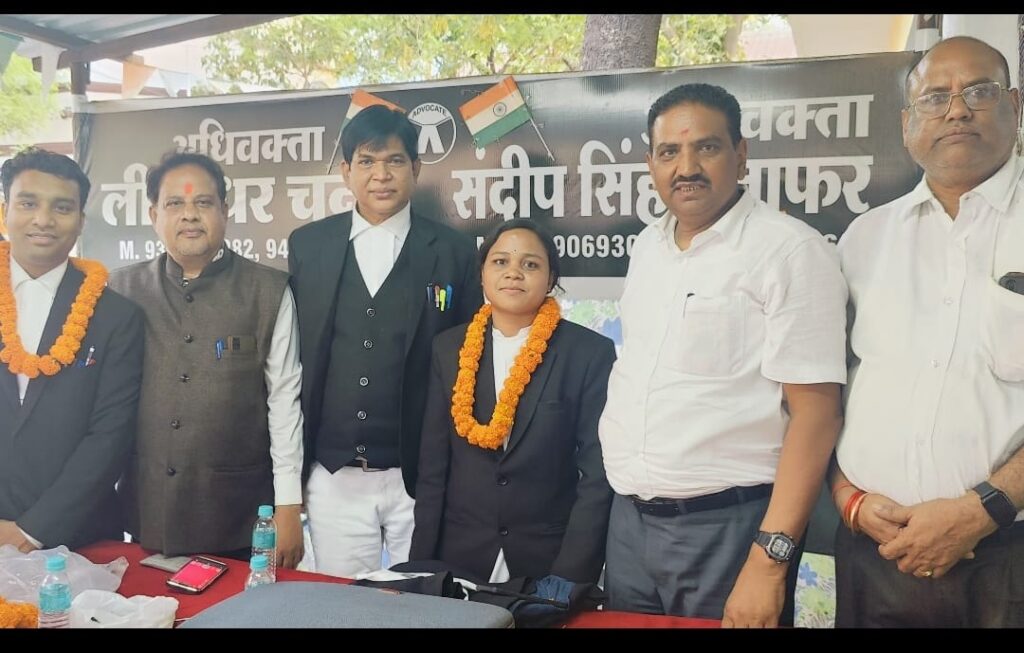शक्ति के अधिवक्ता साथियों की एकजुटता से हुआ ऐतिहासिक निर्णय- अधिवक्ता संघ शक्ति के निर्विरोध अध्यक्ष चुने गए सीनियर एडवोकेट नरेश सेवक, पहली बार जिला अधिवक्ता सिंह शक्ति के सभी पदों पर हुआ निर्विरोध निर्वाचन शक्ति के अधिवक्ता साथियों की एकजुटता से हुआ ऐतिहासिक निर्णय- अधिवक्ता संघ शक्ति के निर्विरोध अध्यक्ष चुने गए सीनियर एडवोकेट नरेश सेवक, पहली बार जिला अधिवक्ता सिंह शक्ति के सभी पदों पर हुआ निर्विरोध निर्वाचन kshititech