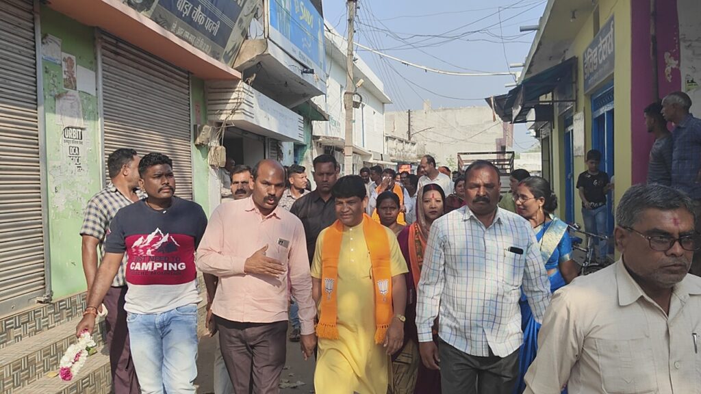 कमलेश का रोड शो-बिलाईगढ़-कसडोल विधानसभा में प्रभावशाली जनसंपर्क रहा भाजपा प्रत्याशी कमलेश जांगड़े का, कमलेश ने कहा- मोदी की गारंटी एवं विष्णु के सुशासन से होगा राज्य का तेजी से विकास, पूर्व विधायक खिलावन ने कहा- भाजपा सरकार बनते ही 70 लाख महिलाओं के खाते में पहुंची महतारी वंदन की राशि कमलेश का रोड शो-बिलाईगढ़-कसडोल विधानसभा में प्रभावशाली जनसंपर्क रहा भाजपा प्रत्याशी कमलेश जांगड़े का, कमलेश ने कहा- मोदी की गारंटी एवं विष्णु के सुशासन से होगा राज्य का तेजी से विकास, पूर्व विधायक खिलावन ने कहा- भाजपा सरकार बनते ही 70 लाख महिलाओं के खाते में पहुंची महतारी वंदन की राशि kshititech