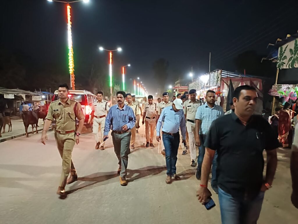 डभरा थाने में जप्त हुए होली के प्रतिबंधात्मक मुखोटे,डभरा पुलिस ने निकाला प्रशासन के साथ होली पर्व पर पैदल मार्च, जैजैपुर पुलिस ने करी अवैध शराब के खिलाफ कार्रवाई,जिला पुलिस प्रशासन ने जारी किए आम नागरिकों की सुरक्षा के लिए पुलिस अधिकारियों के मोबाइल नंबर, जिला पुलिस की पहल- अपराध की घटनाओं की दे सूचना पाए इनाम, IPS अंकिता की पदस्थापना के बाद से नए रूप में नजर आ रही जिला पुलिस डभरा थाने में जप्त हुए होली के प्रतिबंधात्मक मुखोटे,डभरा पुलिस ने निकाला प्रशासन के साथ होली पर्व पर पैदल मार्च, जैजैपुर पुलिस ने करी अवैध शराब के खिलाफ कार्रवाई,जिला पुलिस प्रशासन ने जारी किए आम नागरिकों की सुरक्षा के लिए पुलिस अधिकारियों के मोबाइल नंबर, जिला पुलिस की पहल- अपराध की घटनाओं की दे सूचना पाए इनाम, IPS अंकिता की पदस्थापना के बाद से नए रूप में नजर आ रही जिला पुलिस kshititech