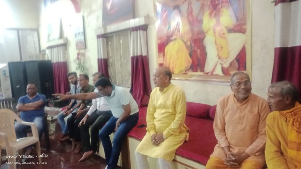 खरसिया की गायत्री शक्तिपीठ में फूलों की होली से मना होली मिलन समारोह, मुख्य ट्रस्टी सुरेश कबूलपुरिया ने कहा- सभी सदस्यों के सहयोग से मंदिर प्रबंधन की व्यवस्था में हो रहा विस्तार, नवरात्रि पर्व पर होगा बड़ा धार्मिक आयोजन,तीन-तीन देवियां विराजमान है शक्तिपीठ परिसर में खरसिया की गायत्री शक्तिपीठ में फूलों की होली से मना होली मिलन समारोह, मुख्य ट्रस्टी सुरेश कबूलपुरिया ने कहा- सभी सदस्यों के सहयोग से मंदिर प्रबंधन की व्यवस्था में हो रहा विस्तार, नवरात्रि पर्व पर होगा बड़ा धार्मिक आयोजन,तीन-तीन देवियां विराजमान है शक्तिपीठ परिसर में kshititech