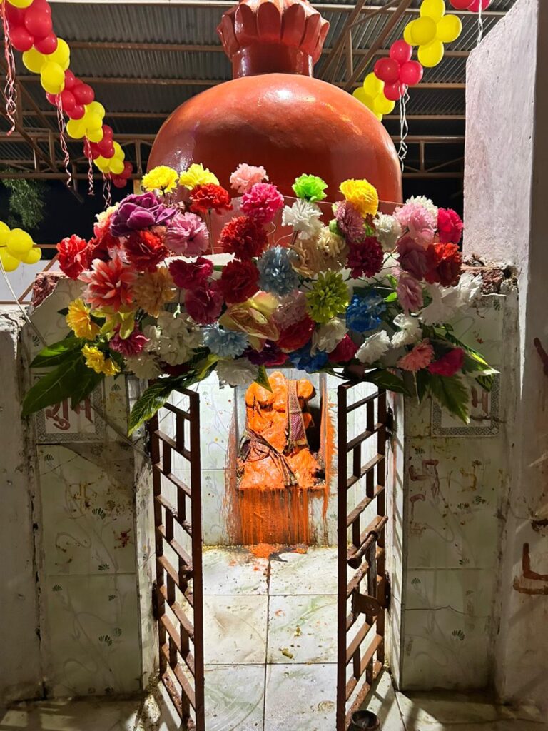 बरसेगी शीतला माता की कृपा- शक्ति शहर के राम मंदिर के नजदीक स्थित शीतला माता मंदिर में 1 अप्रैल को होगी पूजा- अर्चना, शीतला माता मंदिर समिति ने पूरे परिसर की करी आकर्षक साज सजा एवं बनाया सेल्फी प्वाइंट, मोहल्ले वासियों की अनुकरणीय पहल से हुआ संभव बरसेगी शीतला माता की कृपा- शक्ति शहर के राम मंदिर के नजदीक स्थित शीतला माता मंदिर में 1 अप्रैल को होगी पूजा- अर्चना, शीतला माता मंदिर समिति ने पूरे परिसर की करी आकर्षक साज सजा एवं बनाया सेल्फी प्वाइंट, मोहल्ले वासियों की अनुकरणीय पहल से हुआ संभव kshititech