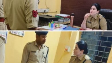 पुलिस कर्मचारियों का दुख- दर्द जाने मुखिया पहुंची उन तक- एसपी अंकिता शर्मा ने कहा अच्छा काम करोगे,तो होंगे सम्मानित,पुलिस थाना जैजैपुर का किया औचक निरीक्षण, पुलिस वालों की फरियाद सुनी मुखिया ने, अंकिता ने कहा -आम जनता के मन में पुलिस के प्रति विश्वास की भावना को और अधिक बने मजबूत kshititech