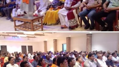 शक्ति में खुलेगा केंद्रीय विद्यालय- भाजपा व्यापारियों के साथ कभी भी अन्याय एवं अत्याचार को नहीं करती बर्दाश्त, व्यापारी हितों को सदैव संरक्षण दिया है बीजेपी ने,शक्ति की हटरी धर्मशाला में पूर्व नेता प्रतिपक्ष नारायण चंदेल ने कहा- शक्ति क्षेत्र का सौभाग्य की भाजपा ने लोकसभा के लिए बनाया शक्ति से प्रत्याशी, प्रत्याशी कमलेश जांगड़े ने कहा- मैं आपके क्षेत्र की बेटी एवं बहू, करूंगी सदैव आप सभी की सेवा एवं क्षेत्र का विकास kshititech