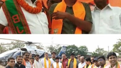 भाजपा प्रवेश की मची होड़-कांग्रेस के जनपद अध्यक्ष राजेश हो गए भाजपा के, 18 मार्च को सैकड़ो कांग्रेसियों ने किया भाजपा प्रवेश,राजा धर्मेंद्र बहादुर सिंह ने समर्थकों के साथ किया भाजपा प्रवेश तो वहीं शक्ति के नरेश अग्रवाल प्रिंस को ओपी चौधरी ने बनाया भाजपा का गमछा, नरेश को भाजपा अध्यक्ष किरण देव ने कहा- बहुत सुना है आपका नाम, आने वाले दिनों में कांग्रेस के और बड़े चेहरे हो सकते हैं भाजपा में शामिल kshititech