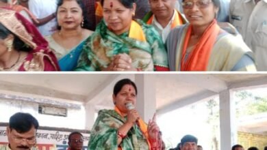 पामगढ़ पहुंची कमलेश की जनसंपर्क यात्रा- पूर्व विधायक डॉक्टर खिलावन साहू भी लगे हैं सघन प्रचार प्रसार में, कमलेश कह रही- मोदी जी को लाना है तीसरी बार, जांजगीर में खिलाना है फिर से कमल का फूल, 23 मार्च को बलौदा बाजार- भाटापारा जिले में हो रहा कमलेश का घर-घर संपर्क अभियान, चारों ओर गूंज रही मोदी की लहर,400 प्लस के सीटों के लक्ष्य को पार करने में जांजगीर चांपा लोकसभा की भी रहेगी अहम भूमिका पामगढ़ पहुंची कमलेश की जनसंपर्क यात्रा- पूर्व विधायक डॉक्टर खिलावन साहू भी लगे हैं सघन प्रचार प्रसार में, कमलेश कह रही- मोदी जी को लाना है तीसरी बार, जांजगीर में खिलाना है फिर से कमल का फूल, 23 मार्च को बलौदा बाजार- भाटापारा जिले में हो रहा कमलेश का घर-घर संपर्क अभियान, चारों ओर गूंज रही मोदी की लहर,400 प्लस के सीटों के लक्ष्य को पार करने में जांजगीर चांपा लोकसभा की भी रहेगी अहम भूमिका kshititech